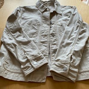Women Gap jacket almost new